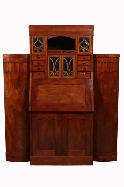 Lot 65 - BUREAU CABINET