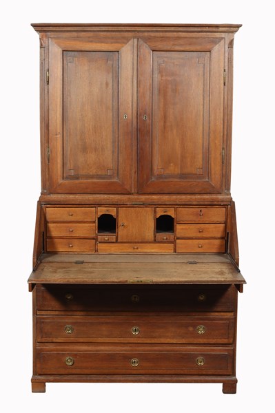 Lot 158 - SECRETAIRE