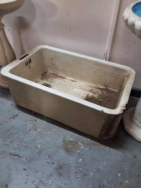 Lot 430 - BUTLERS SINK