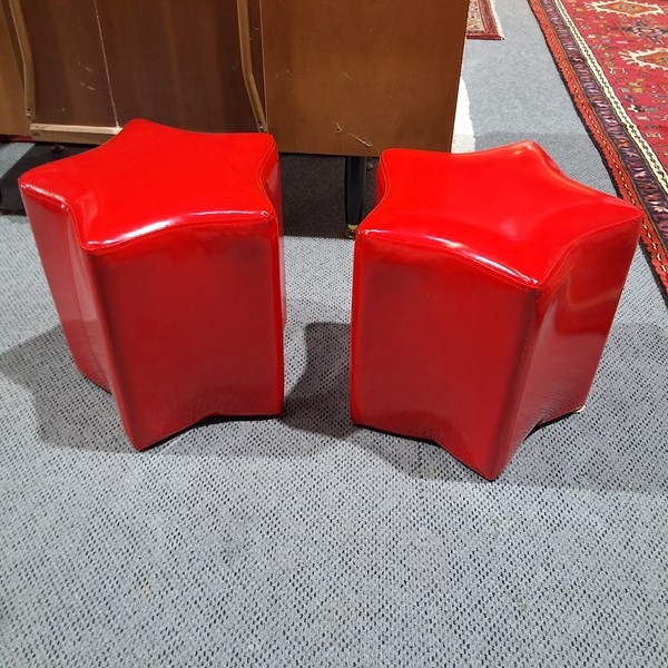 Lot 93 - PAIR OF STOOLS