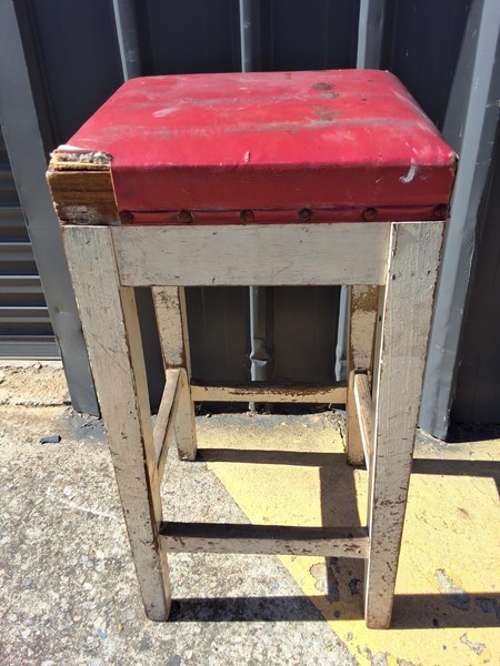 Lot 231 - WORKSHOP STOOL