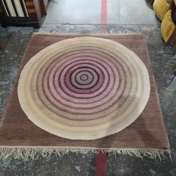 Lot 2 - RUG