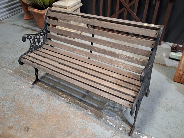 Lot 488 - GARDEN BENCH