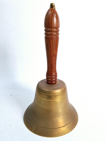 Lot 1272 - SCHOOL BELL