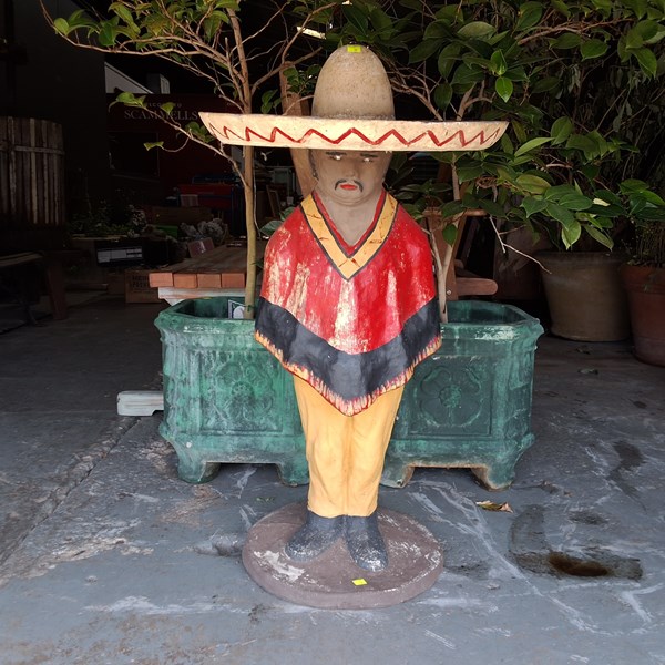 Lot 472 - GARDEN STATUE