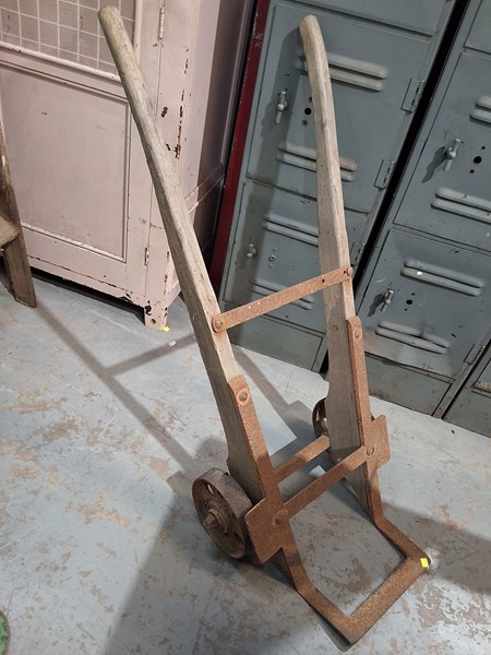 Lot 477 - SACK TRUCK