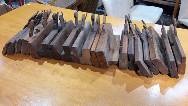 Lot 237 - MOULDING PLANES