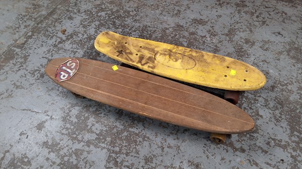 Lot 48 - SKATEBOARDS