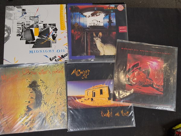 Lot 1143 - MIDNIGHT OIL VINYL RECORDS