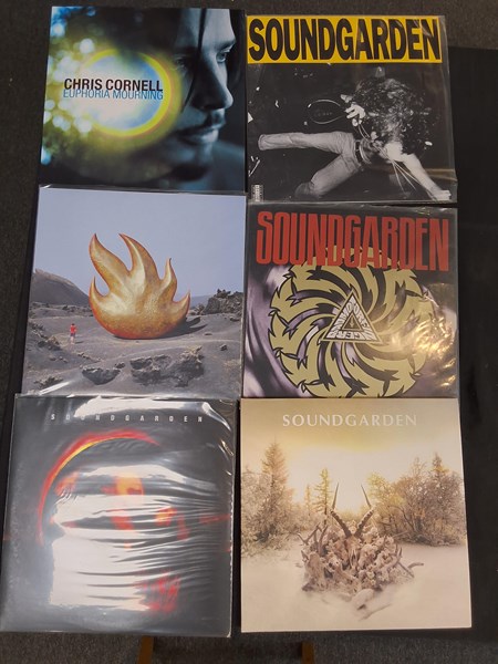 Lot 1122 - SOUNDGARDEN VINYL