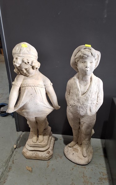 Lot 462 - GARDEN STATUES