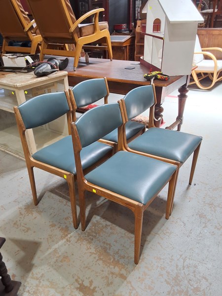 Lot 194 - DINING CHAIRS