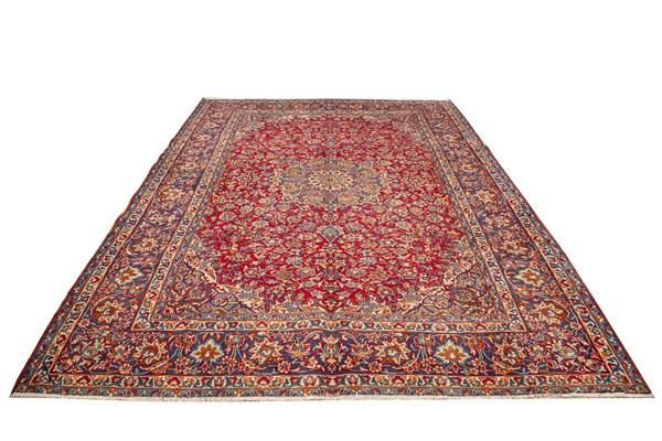 Lot 21 - ISFAHAN RUG