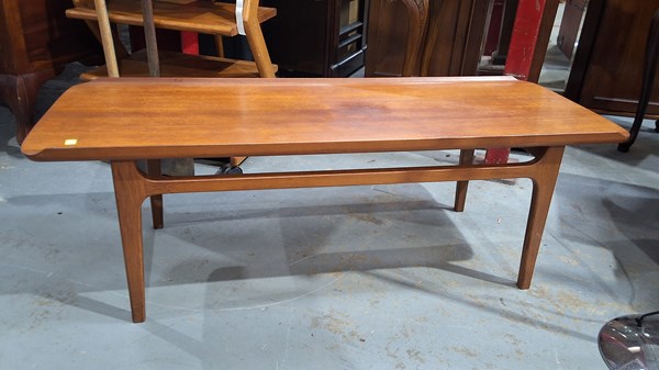 Lot 56 - COFFEE TABLE