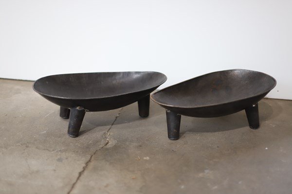 Lot 90 - FRUIT BOWLS