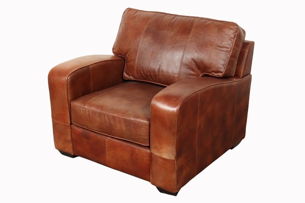 Lot 14 - LEATHER CLUB CHAIR