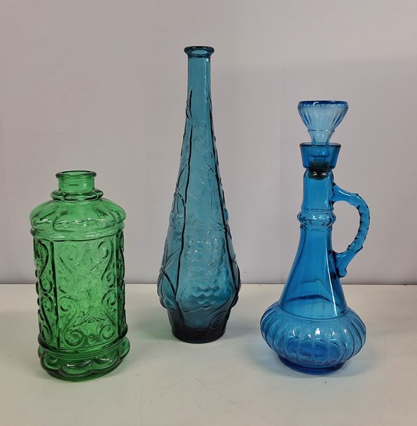 Lot 1312 - GLASS BOTTLES