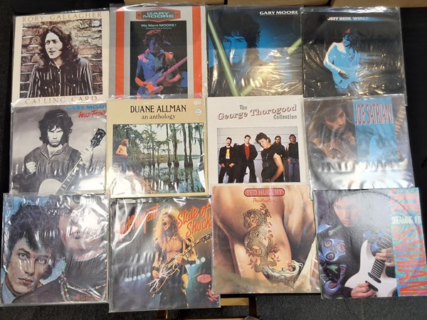 Lot 1165 - VINYL RECORDS