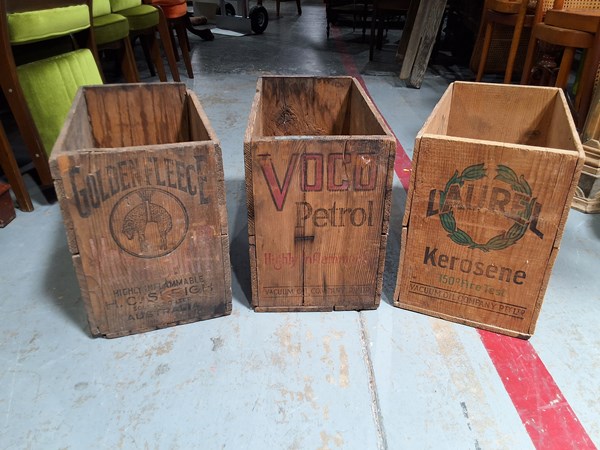 Lot 262 - FUEL CRATES