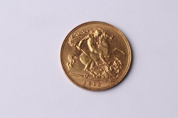 Lot 1008 - GOLD HALF SOVEREIGN