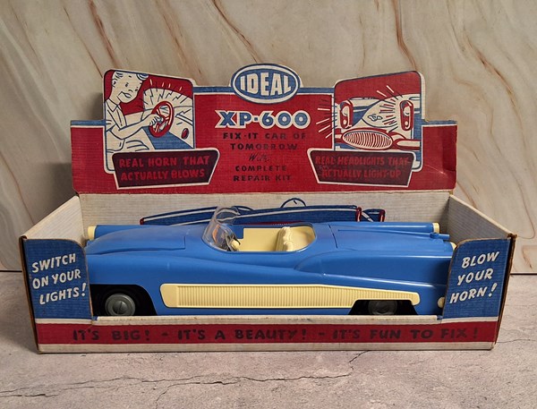 Lot 1380 - VINTAGE TOY CAR