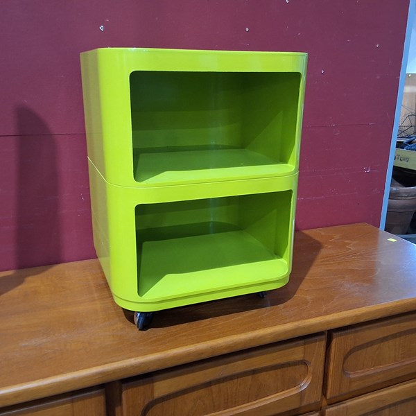 Lot 31 - KARTELL UNIT