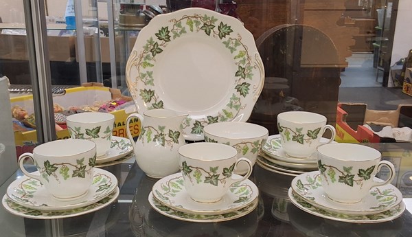 Lot 1337 - WEDGWOOD TEASET