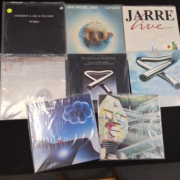 Lot 1161 - VINYL RECORDS