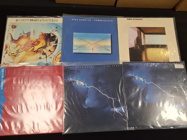 Lot 1153 - DIRE STRAITS VINYL RECORDS