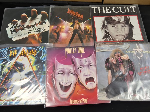 Lot 1154 - METAL VINYL RECORDS