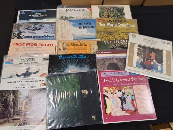 Lot 1144 - CLASSICAL VINYL RECORDS