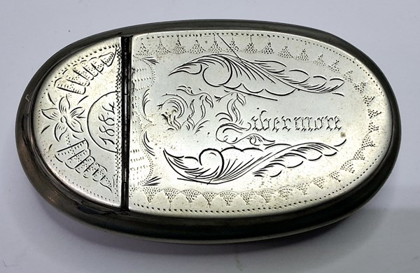 Lot 1047 - SNUFF BOX