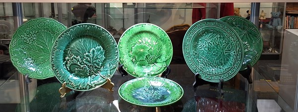 Lot 1226 - MAJOLICA PLATES