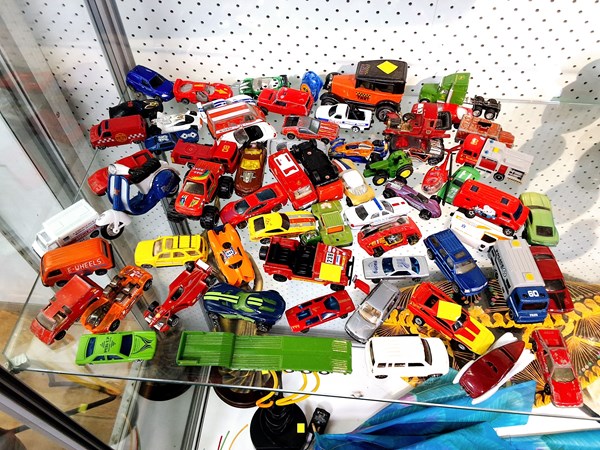 Lot 1275 - DIE CAST VEHICLES