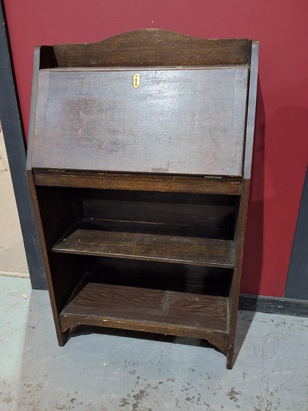 Lot 185 - BUREAU