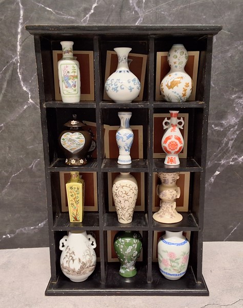 Lot 1582 - MINIATURE VASE DISPLAY