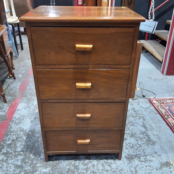 Lot 99 - TALLBOY CHEST