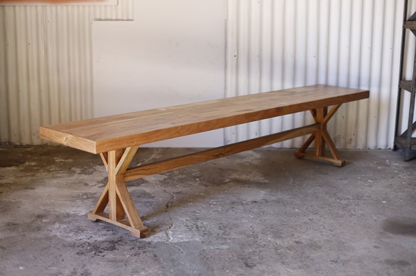 Lot 179 - BENCH