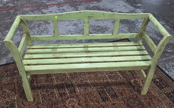 Lot 114 - BENCH