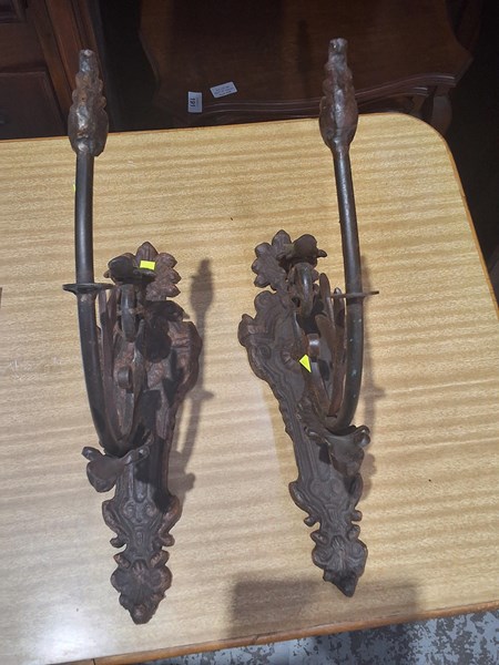 Lot 89 - SCONCES