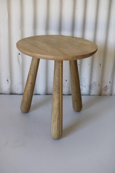 Lot 116 - SIDE TABLE