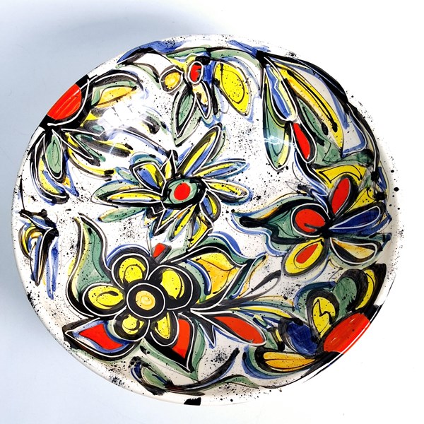 Lot 1609 - HANDPAINTED FRUIT BOWL