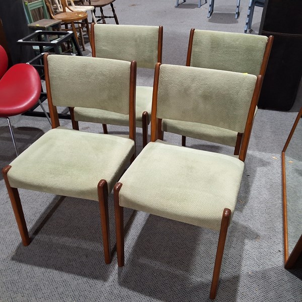 Lot 289 - DINING CHAIRS