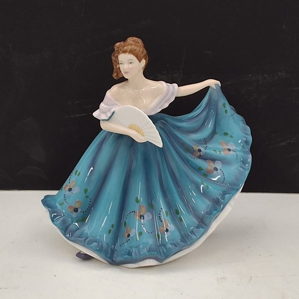 Lot 1692 - ROYAL DOULTON FIGURE