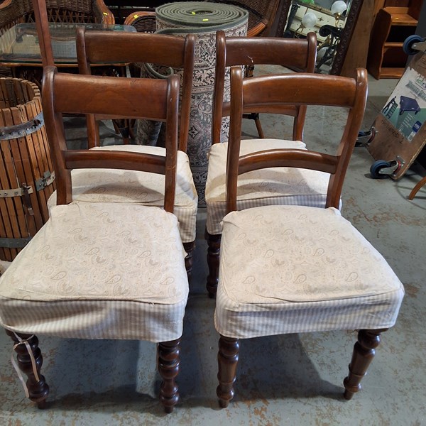 Lot 144 - CHAIRS