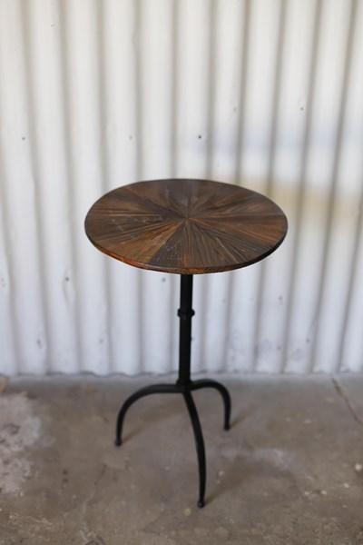 Lot 41 - SIDE TABLE