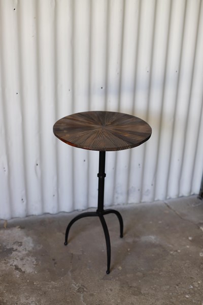 Lot 124 - SIDE TABLE