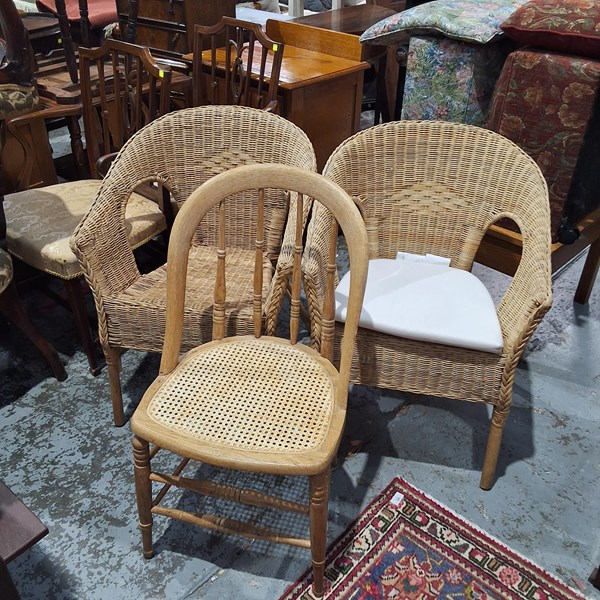 Lot 112 - CHAIRS