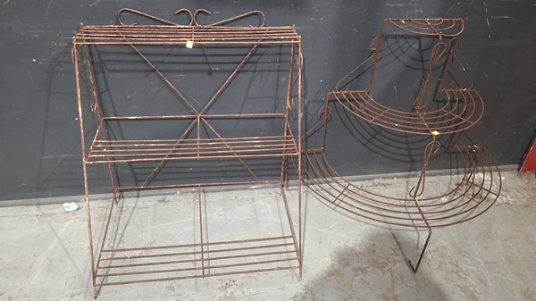 Lot 476 - PLANT STANDS