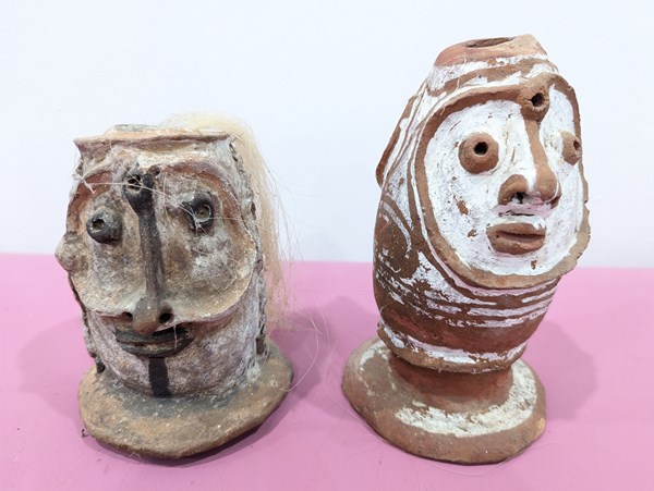 Lot 1577 - FACE POTS